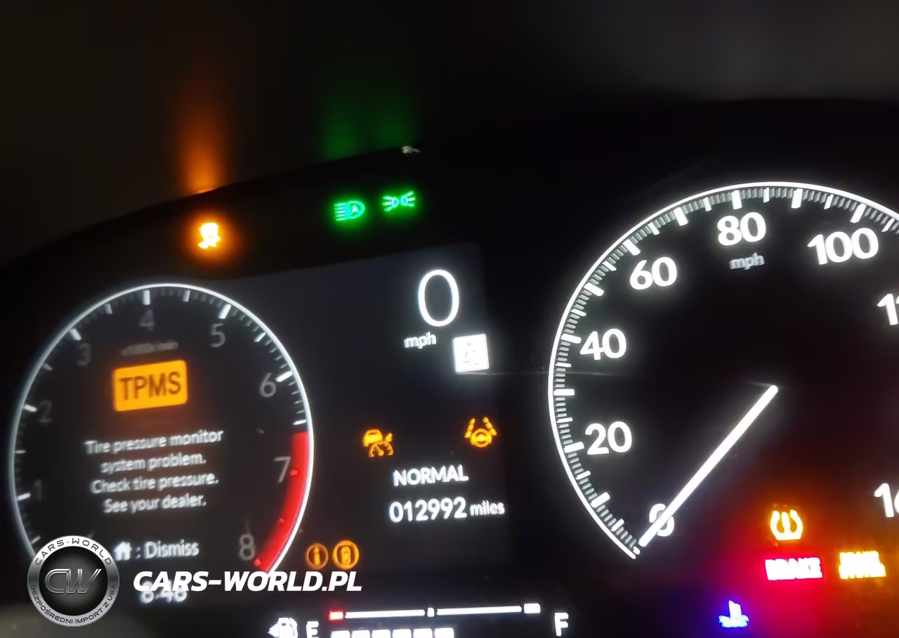 2025 Honda Civic Sport VIN:2HGFE2F51SH581518 - 16
