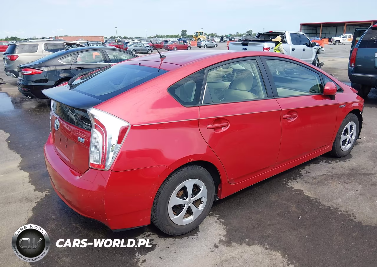 2012 Toyota Prius Two VIN:JTDKN3DU2C1541686 - 4
