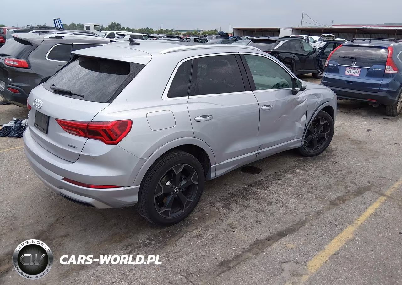 2020 Audi Q3 Premium 45 Tfsi Quattro Tiptronic VIN:WA1AECF39L1077080 - 4