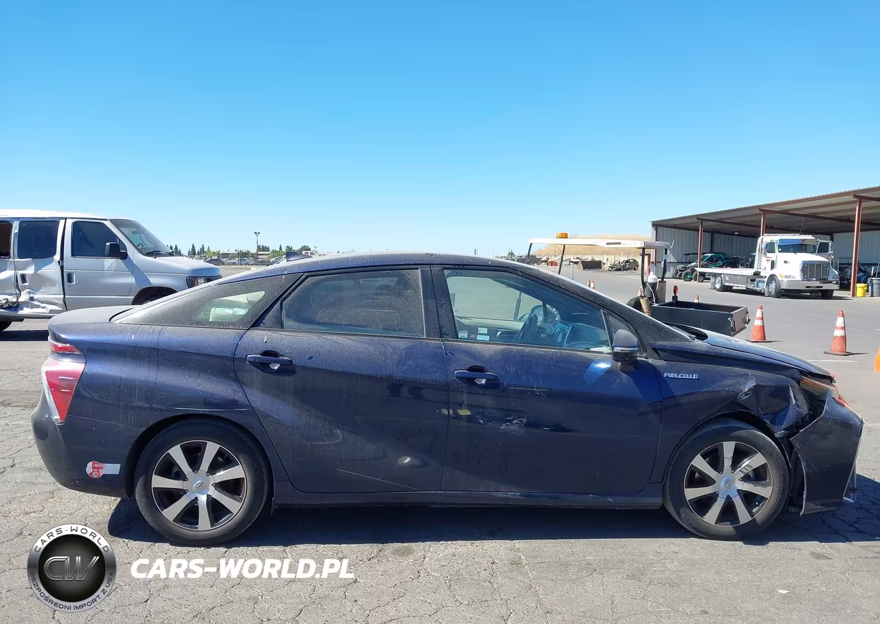 2017 Toyota Mirai VIN:JTDBVRBD0HA003629 - 13