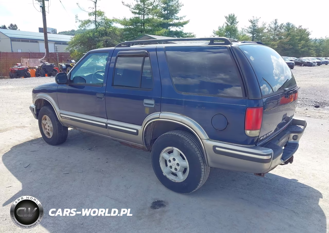1998 Chevrolet Blazer Ls VIN:1GNDT13W1W2296908 - 3
