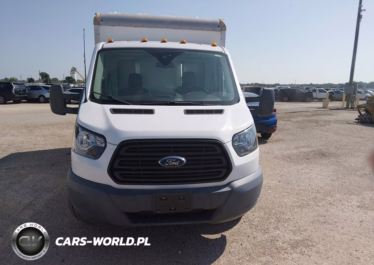 2018 Ford Transit-250 Cutaway VIN:1FDYR5PM0JKB23040 - 15