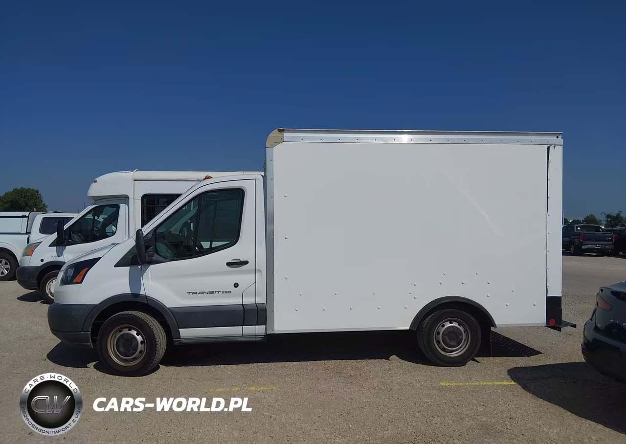 2018 Ford Transit-250 Cutaway VIN:1FDYR5PM0JKB23040 - 17