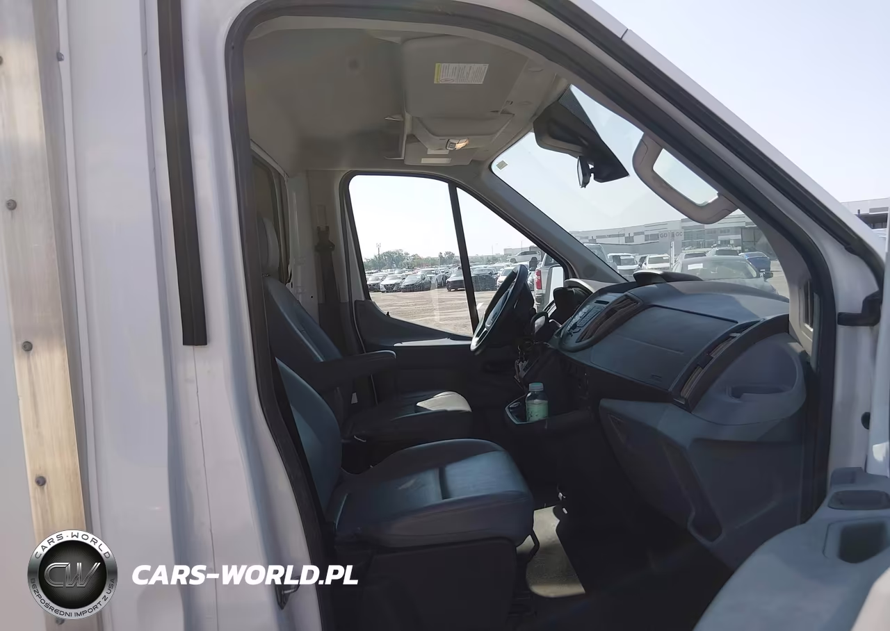 2018 Ford Transit-250 Cutaway VIN:1FDYR5PM0JKB23040 - 5