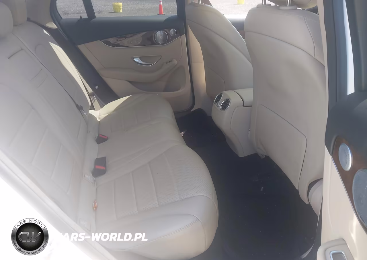 2017 Mercedes-Benz Glc 300 4Matic VIN:WDC0G4KB4HF120209 - 8