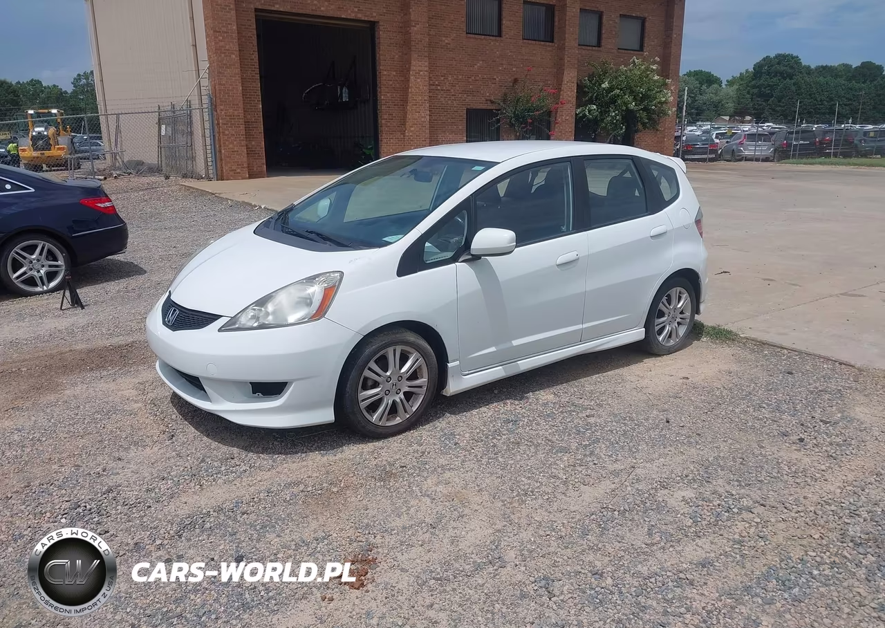 2011 Honda Fit Sport VIN:JHMGE8H51BC008431 - 2