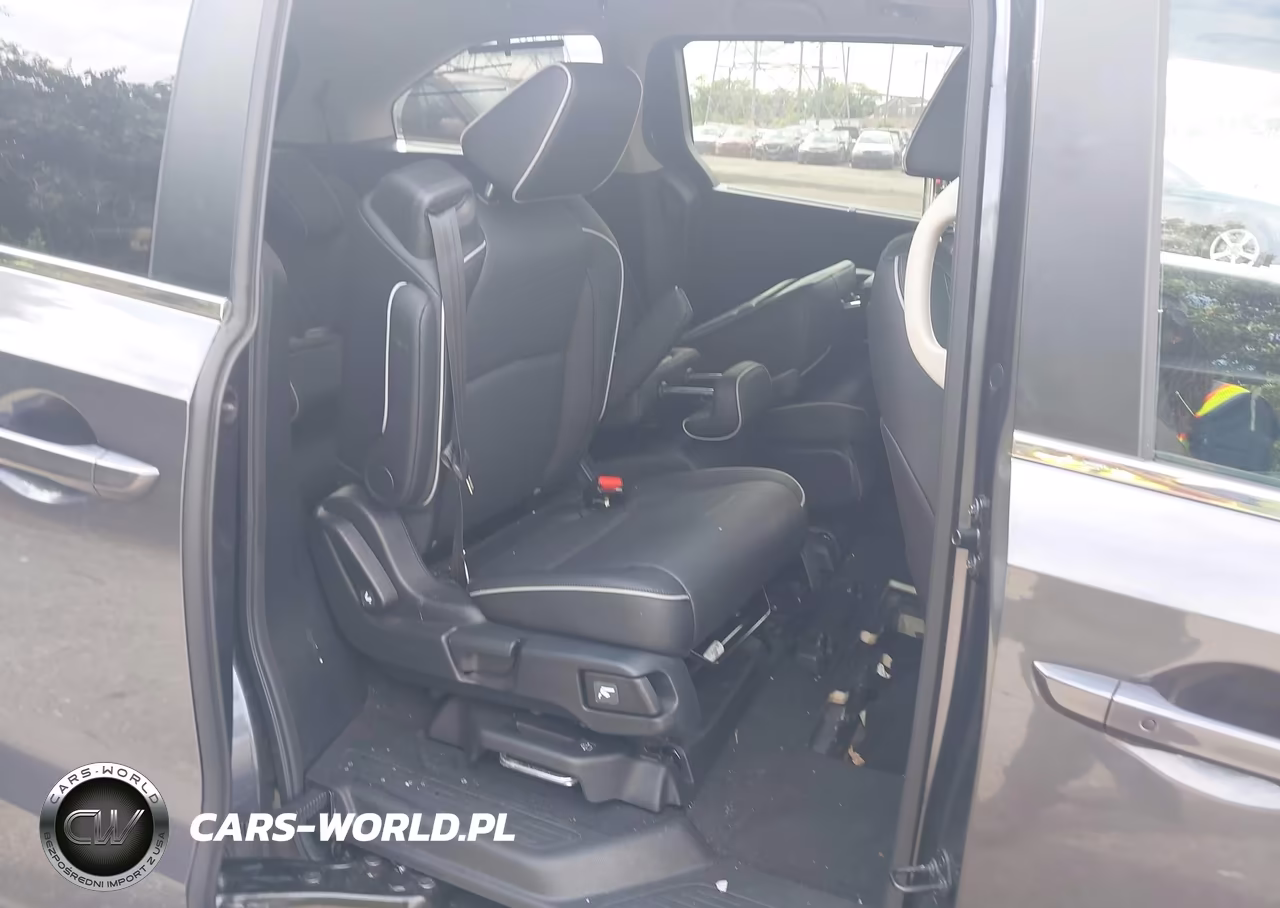 2025 Honda Odyssey Touring VIN:5FNRL6H8XSB002435 - 8