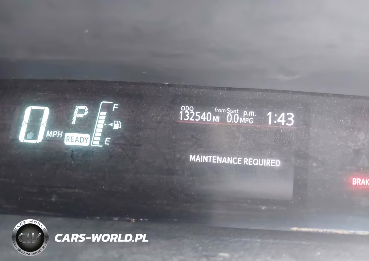 2014 Toyota Prius C Two VIN:JTDKDTB38E1568844 - 7