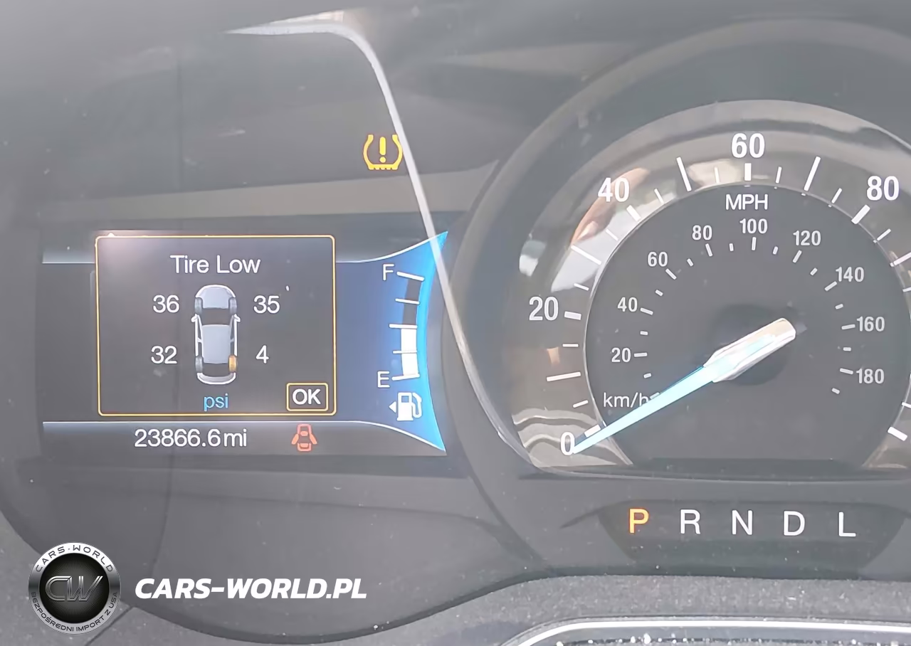 2018 Ford Fusion Hybrid S VIN:3FA6P0UU5JR271615 - 16