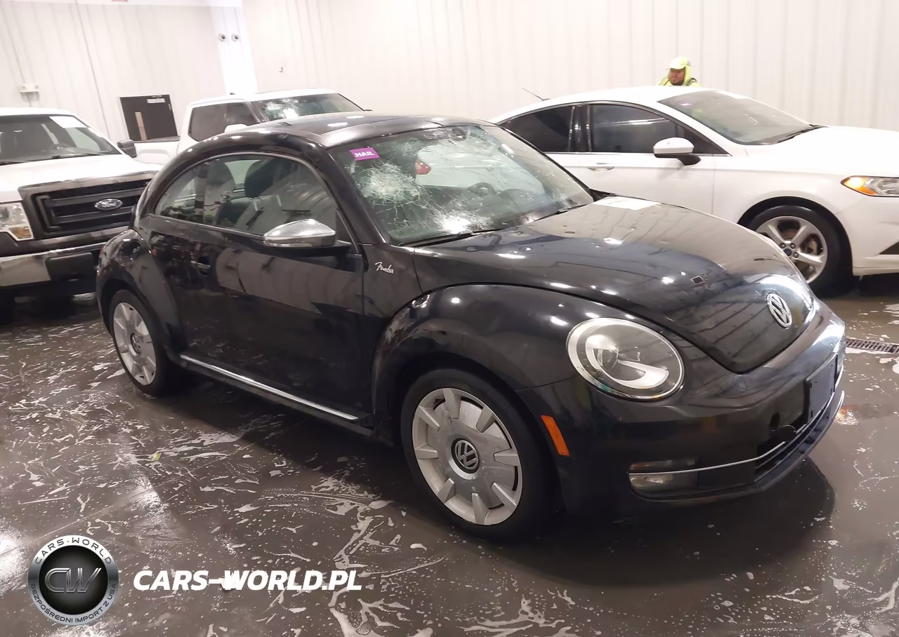 2013 Volkswagen Beetle 2.0T Fender Edition