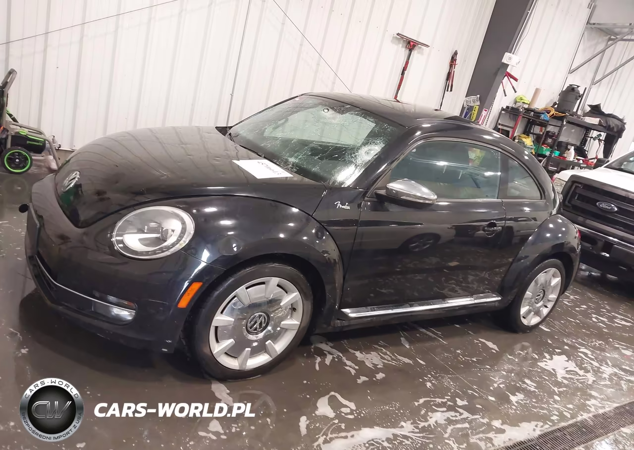 2013 Volkswagen Beetle 2.0T Fender Edition VIN:3VWV67AT0DM656012 - 14