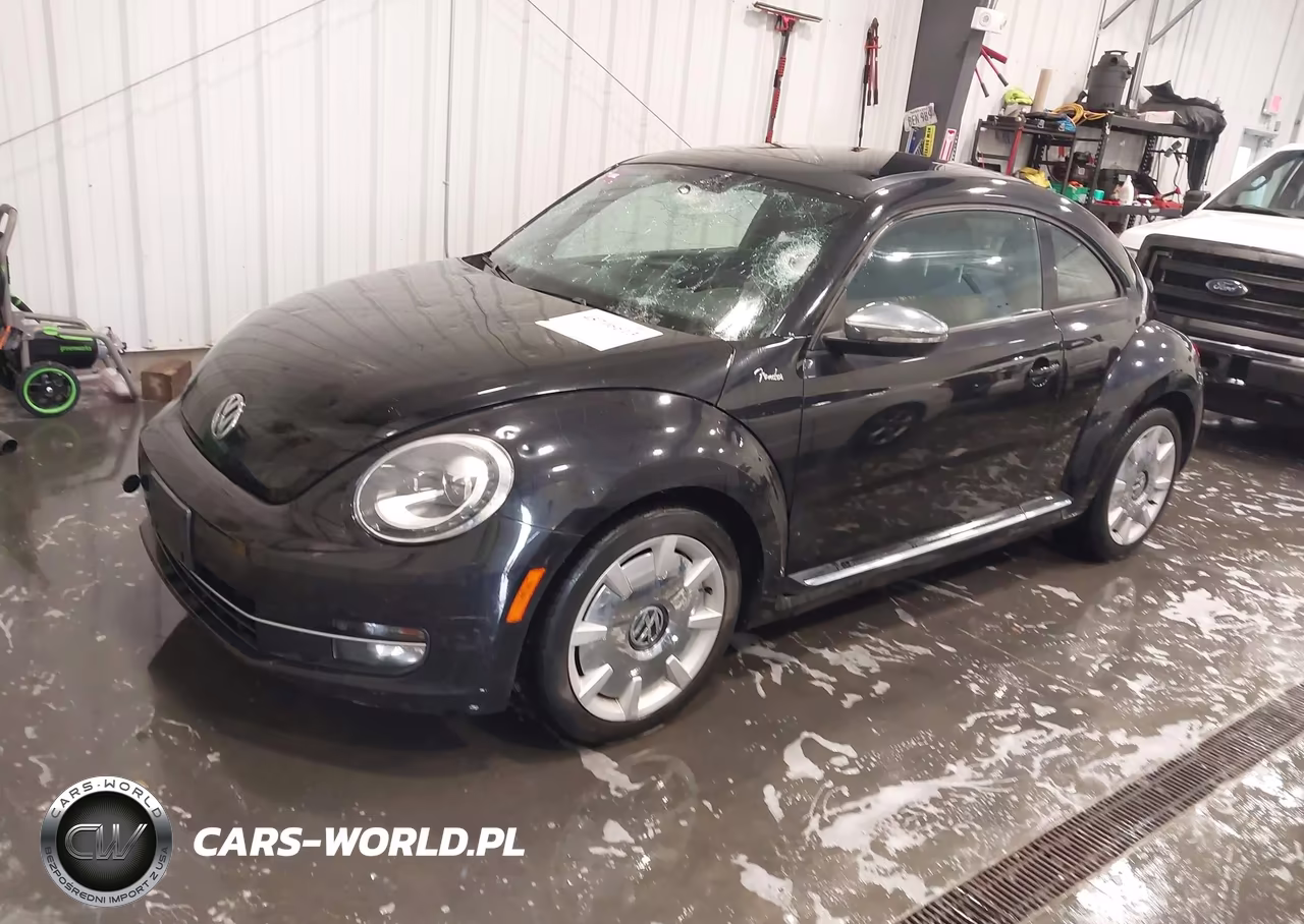 2013 Volkswagen Beetle 2.0T Fender Edition VIN:3VWV67AT0DM656012 - 2