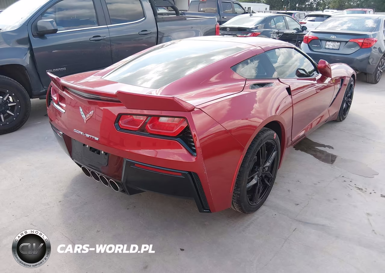 2015 Chevrolet Corvette Stingray VIN:1G1YD2D79F5111175 - 4