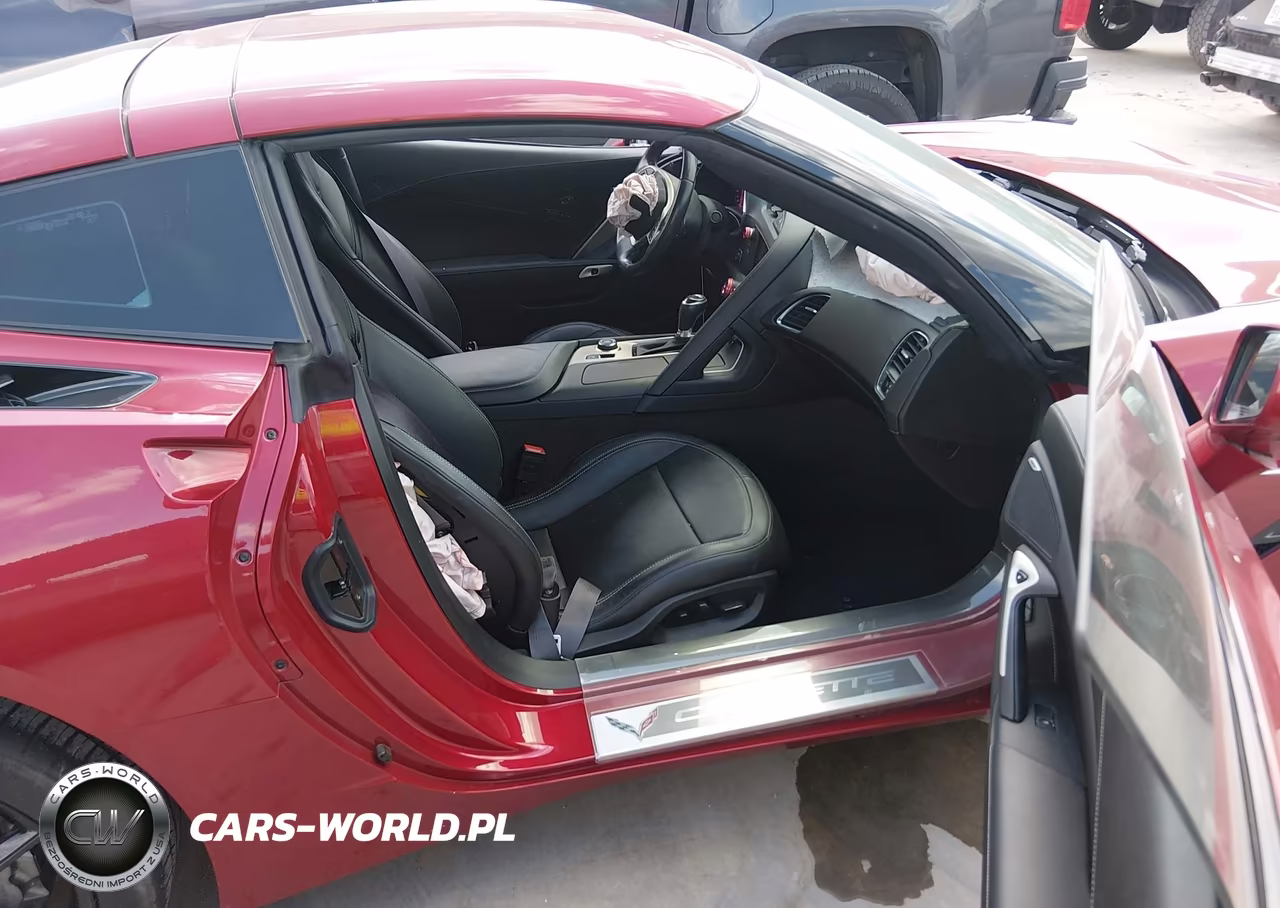 2015 Chevrolet Corvette Stingray VIN:1G1YD2D79F5111175 - 5