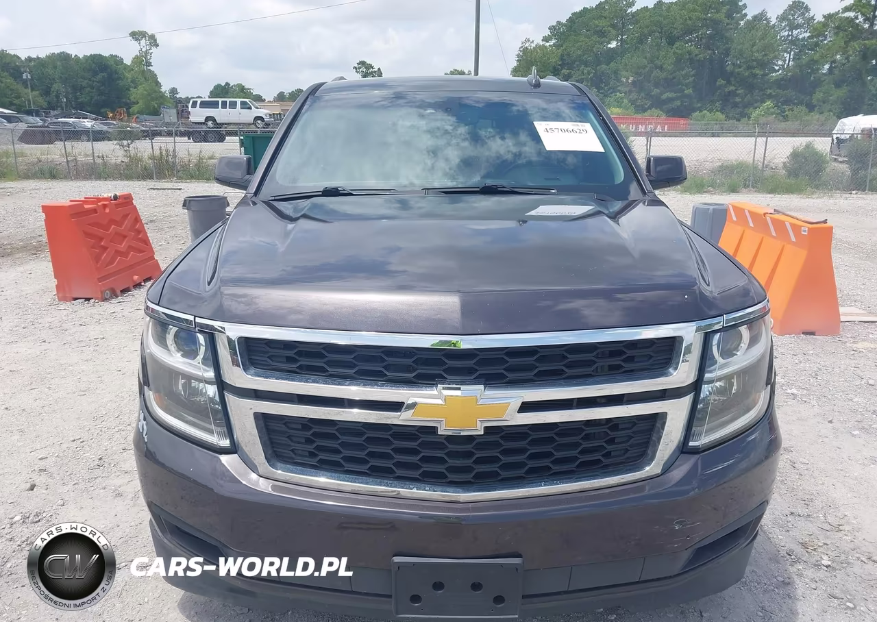 2017 Chevrolet Suburban Lt VIN:1GNSKHKC2HR200790 - 12