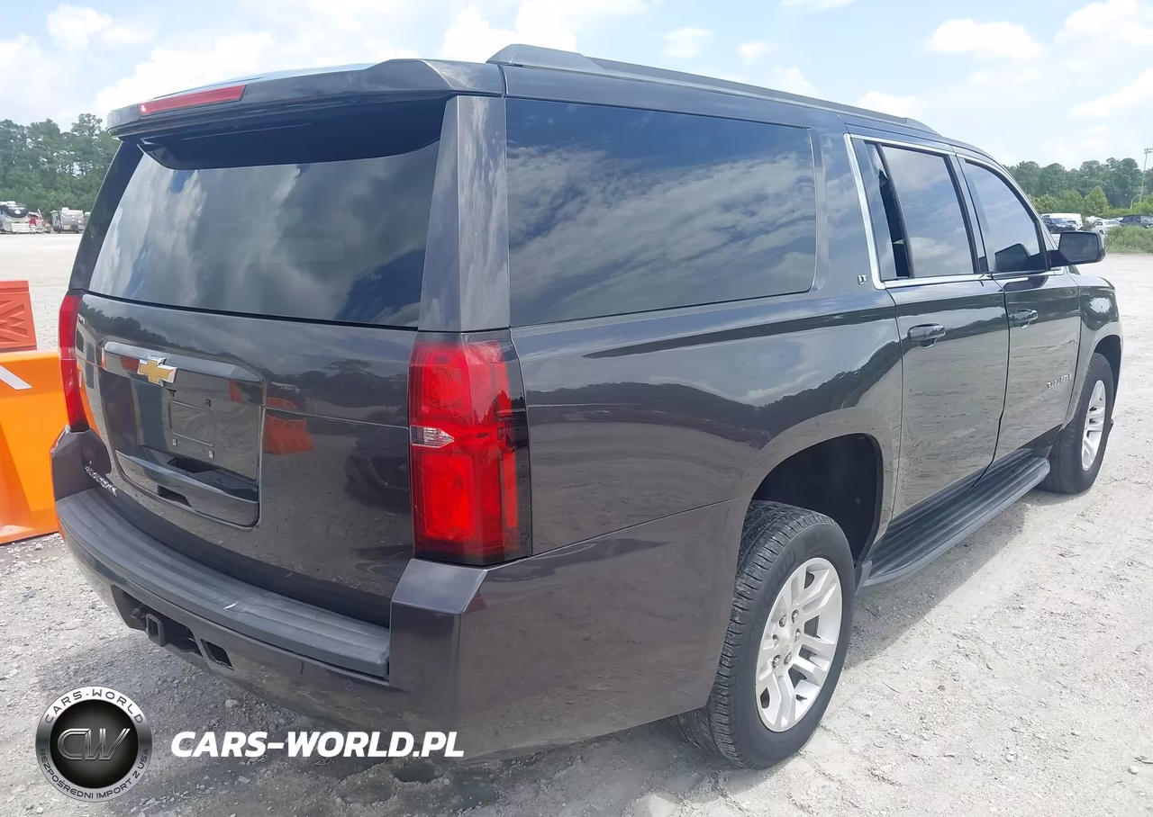 2017 Chevrolet Suburban Lt VIN:1GNSKHKC2HR200790 - 4
