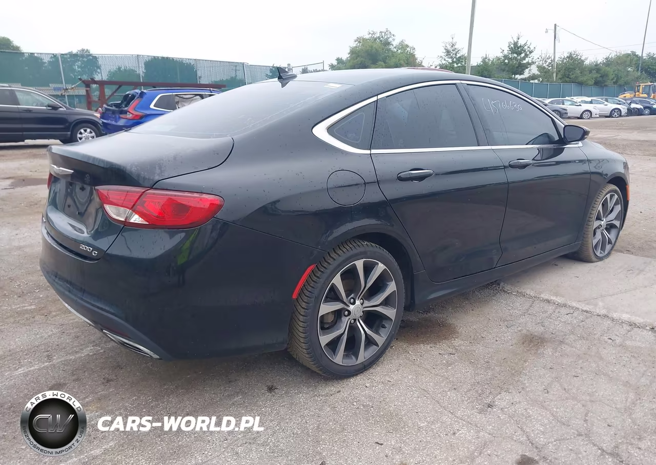 2015 Chrysler 200 C VIN:1C3CCCEG8FN606576 - 4