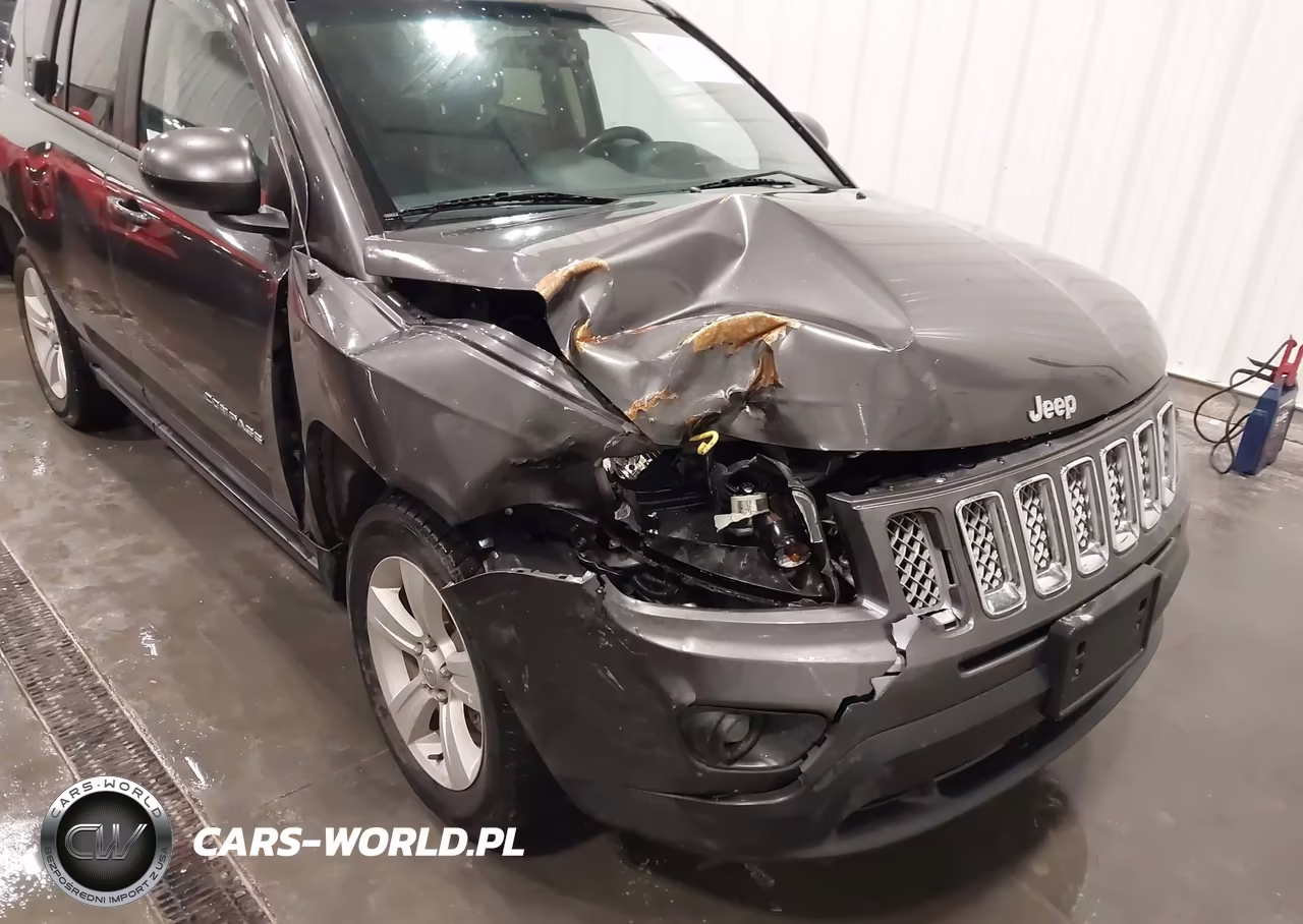 2017 Jeep Compass Latitude VIN:1C4NJDEB0HD112094 - 6