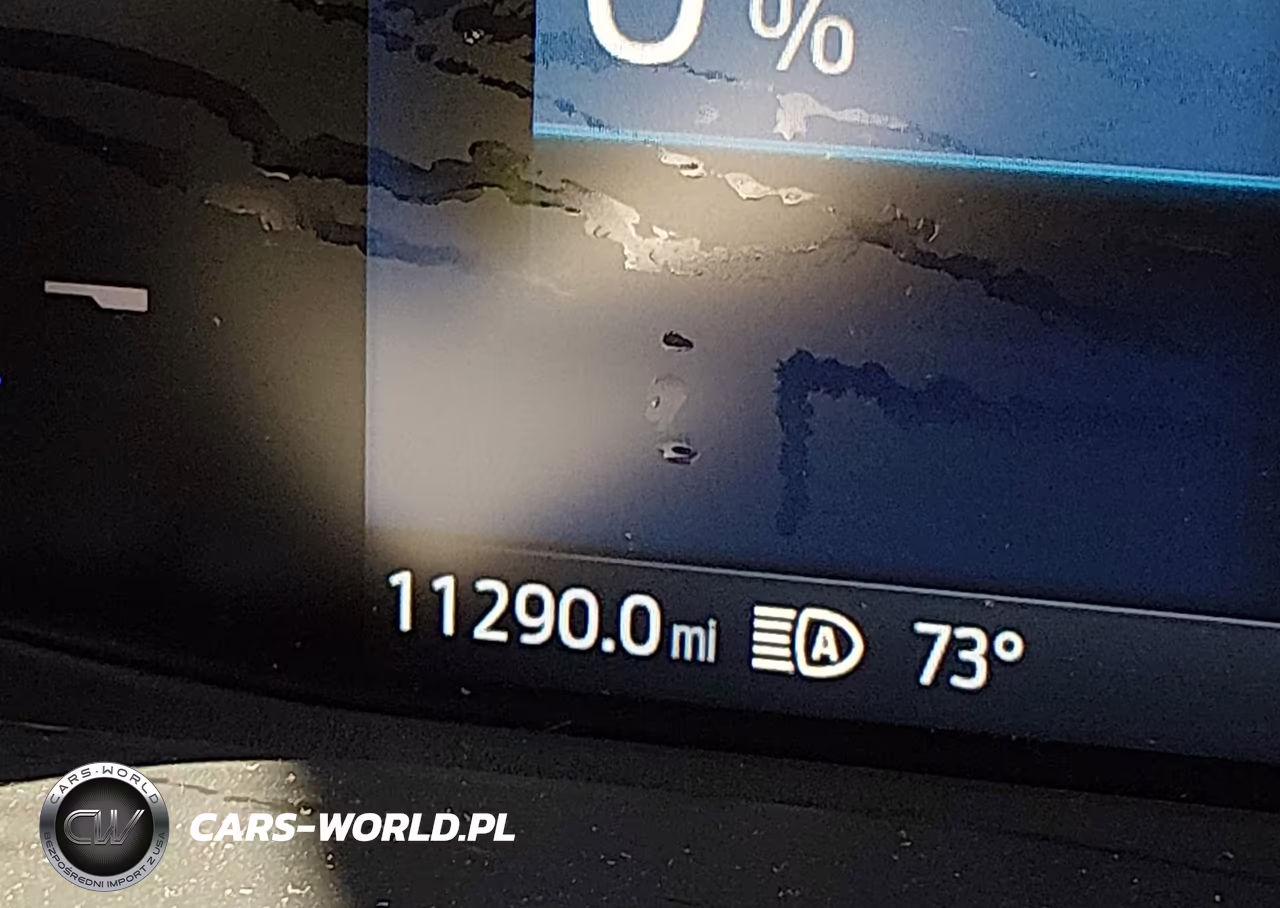 2025 Ford Escape Phev VIN:1FMCU0E11SUA55728 - 15