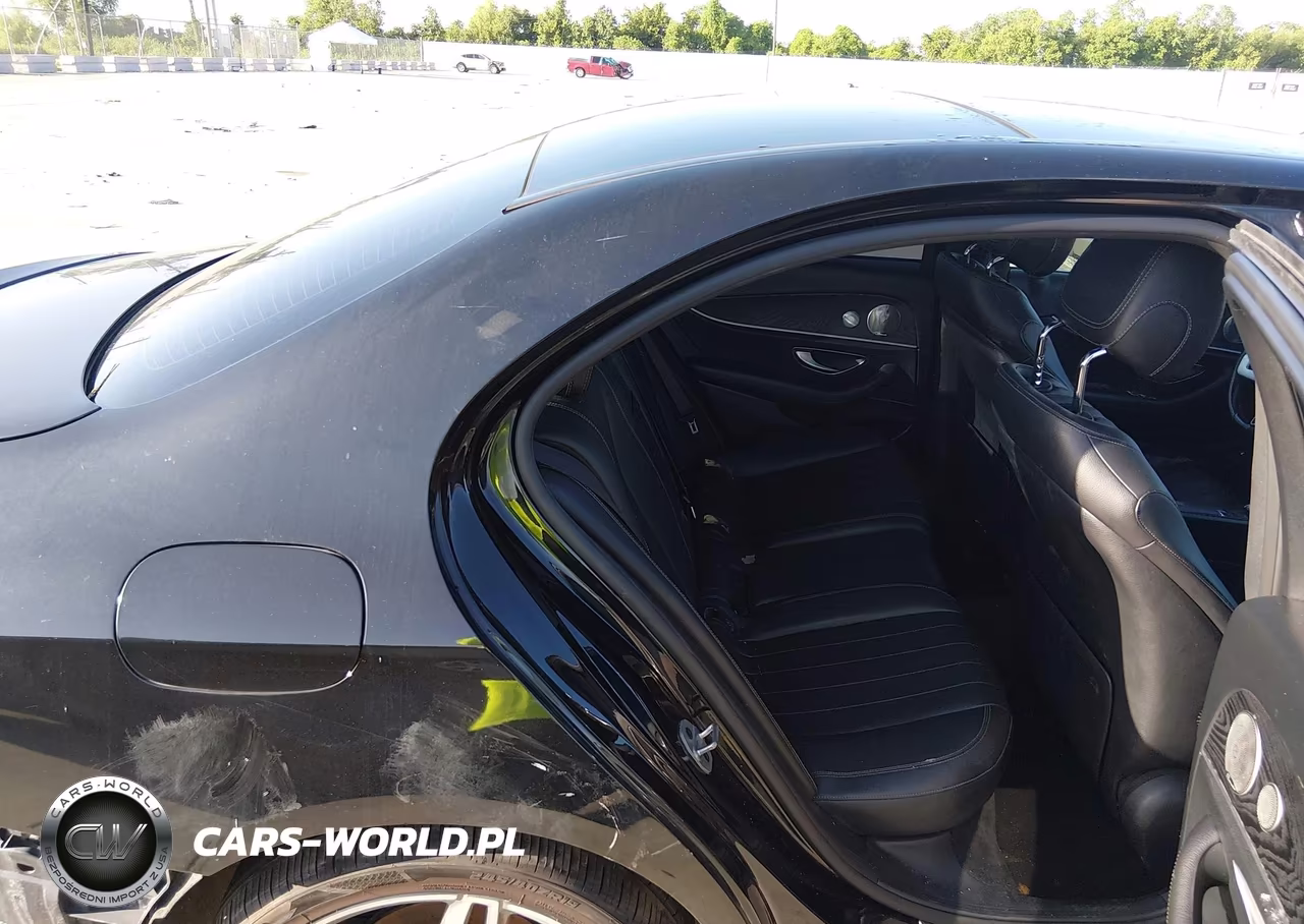 2019 Mercedes-Benz E 300 VIN:WDDZF4JB0KA608245 - 8