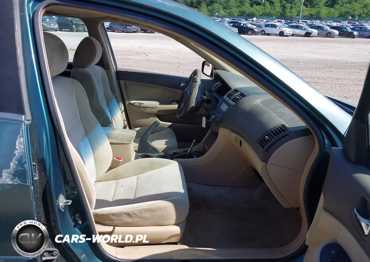 2003 Honda Accord Sdn Lx VIN:1HGCM563X3A106391 - 5