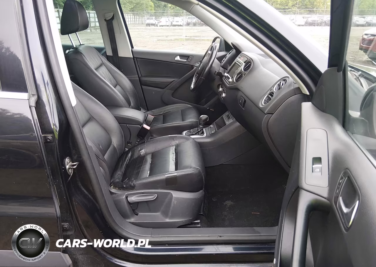 2011 Volkswagen Tiguan Sel VIN:WVGBV7AX1BW525014 - 5