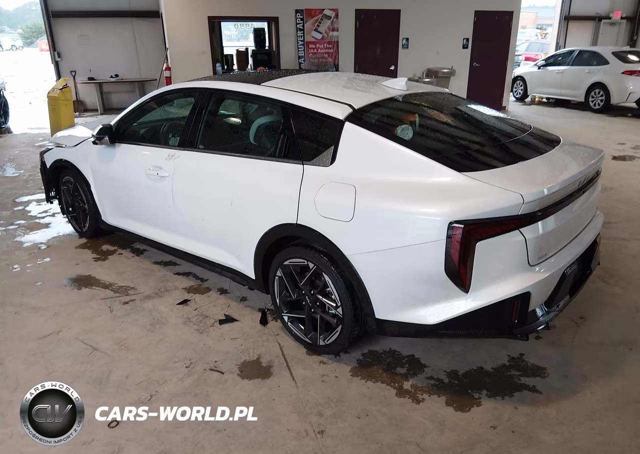 2026 Kia K4 Gt-Line VIN:3KPFW4DE3TE307373 - 3