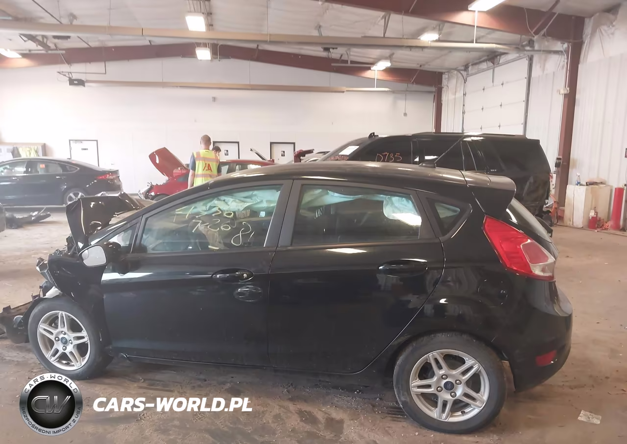 2019 Ford Fiesta Se VIN:3FADP4EJ3KM164709 - 14
