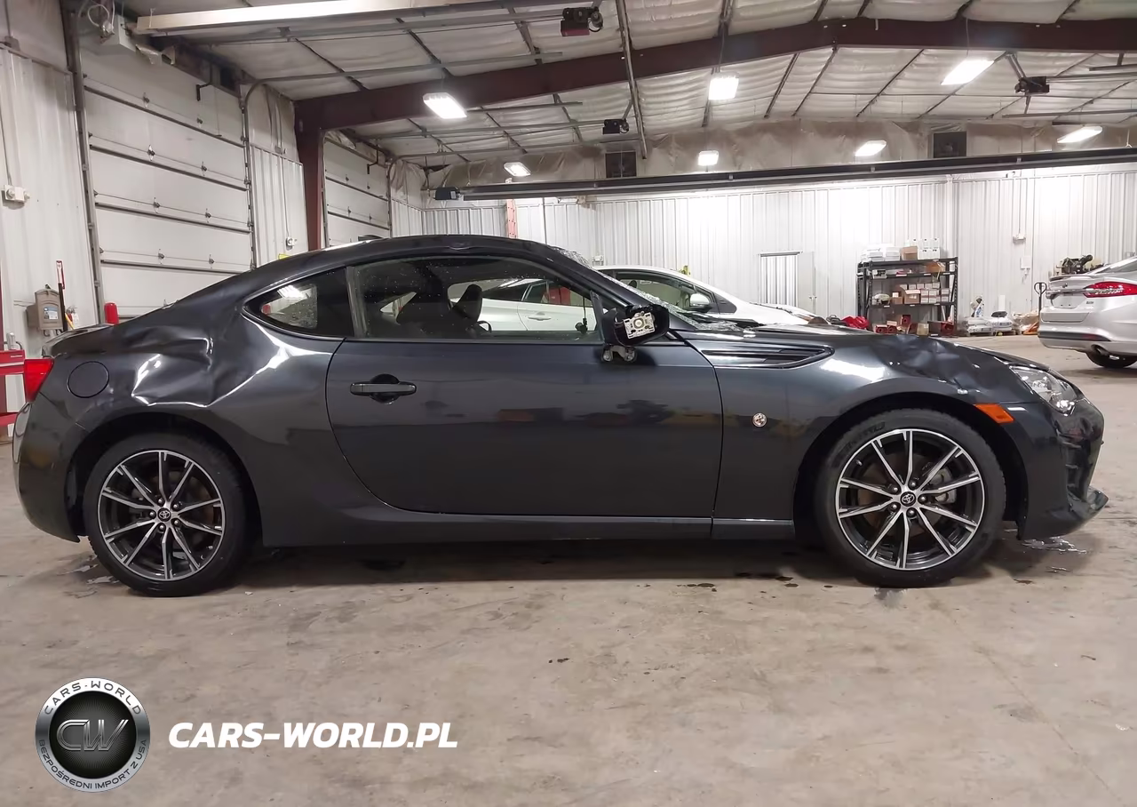 2019 Toyota 86 VIN:JF1ZNAA1XK8702519 - 19