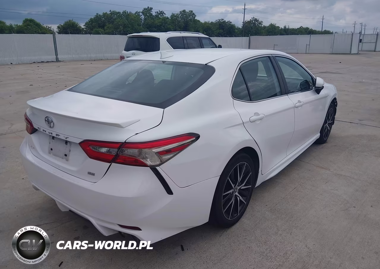 2019 Toyota Camry Se VIN:4T1B11HK2KU195611 - 4