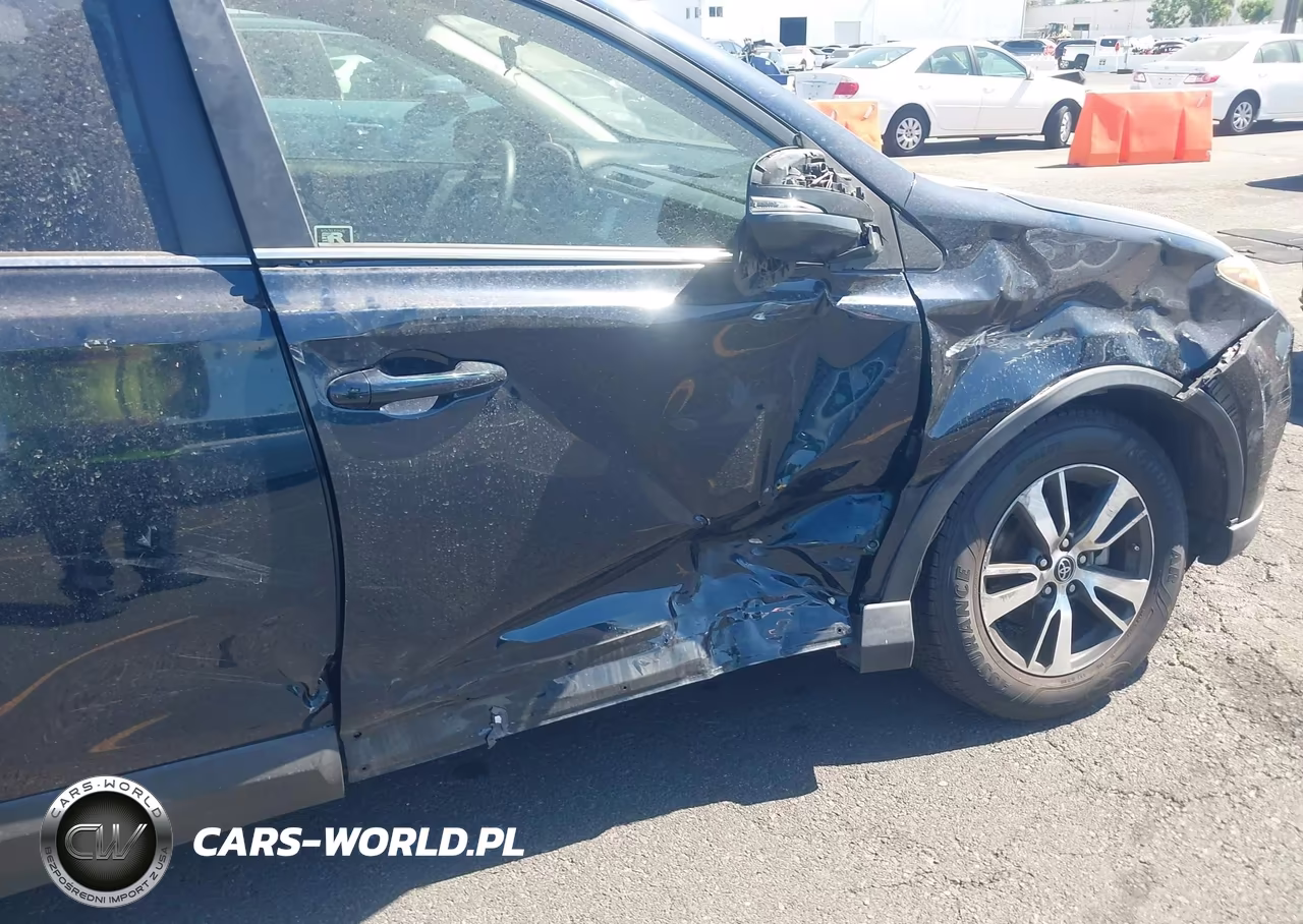 2017 Toyota Rav4 Xle VIN:JTMWFREV2HJ146178 - 17