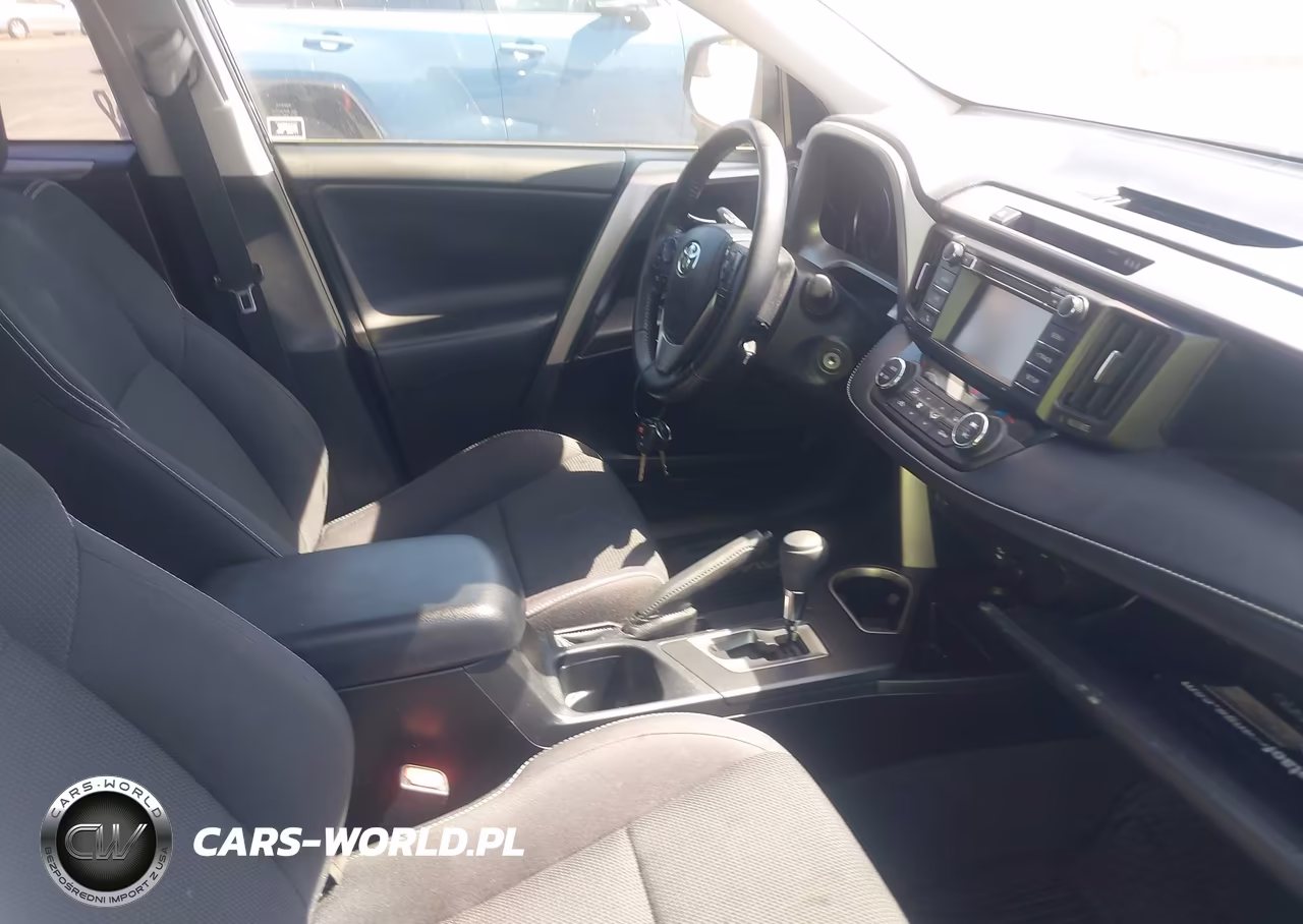 2017 Toyota Rav4 Xle VIN:JTMWFREV2HJ146178 - 5