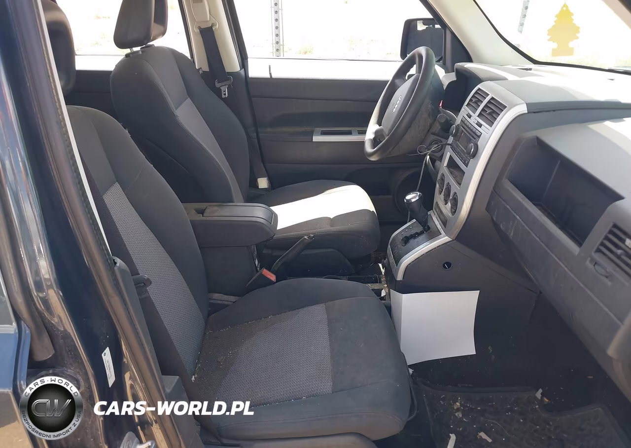2008 Jeep Patriot Sport VIN:1J8FF28W98D701775 - 5
