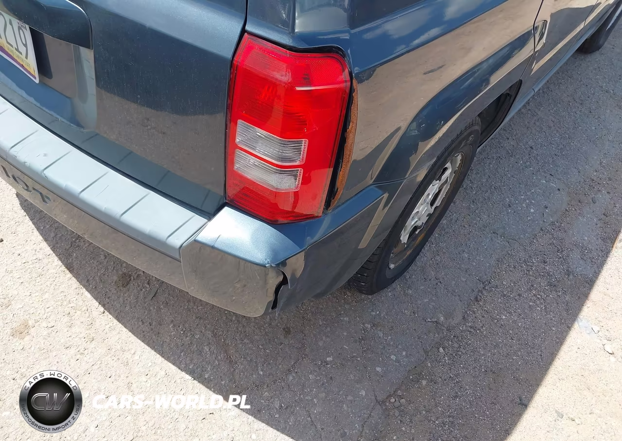 2008 Jeep Patriot Sport VIN:1J8FF28W98D701775 - 6
