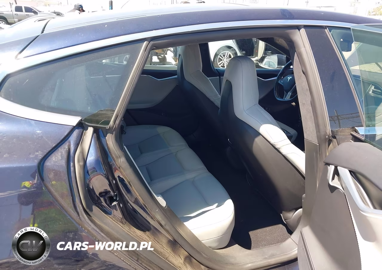 2015 Tesla Model S 70D-85D-P85D VIN:5YJSA1H25FFP79746 - 8