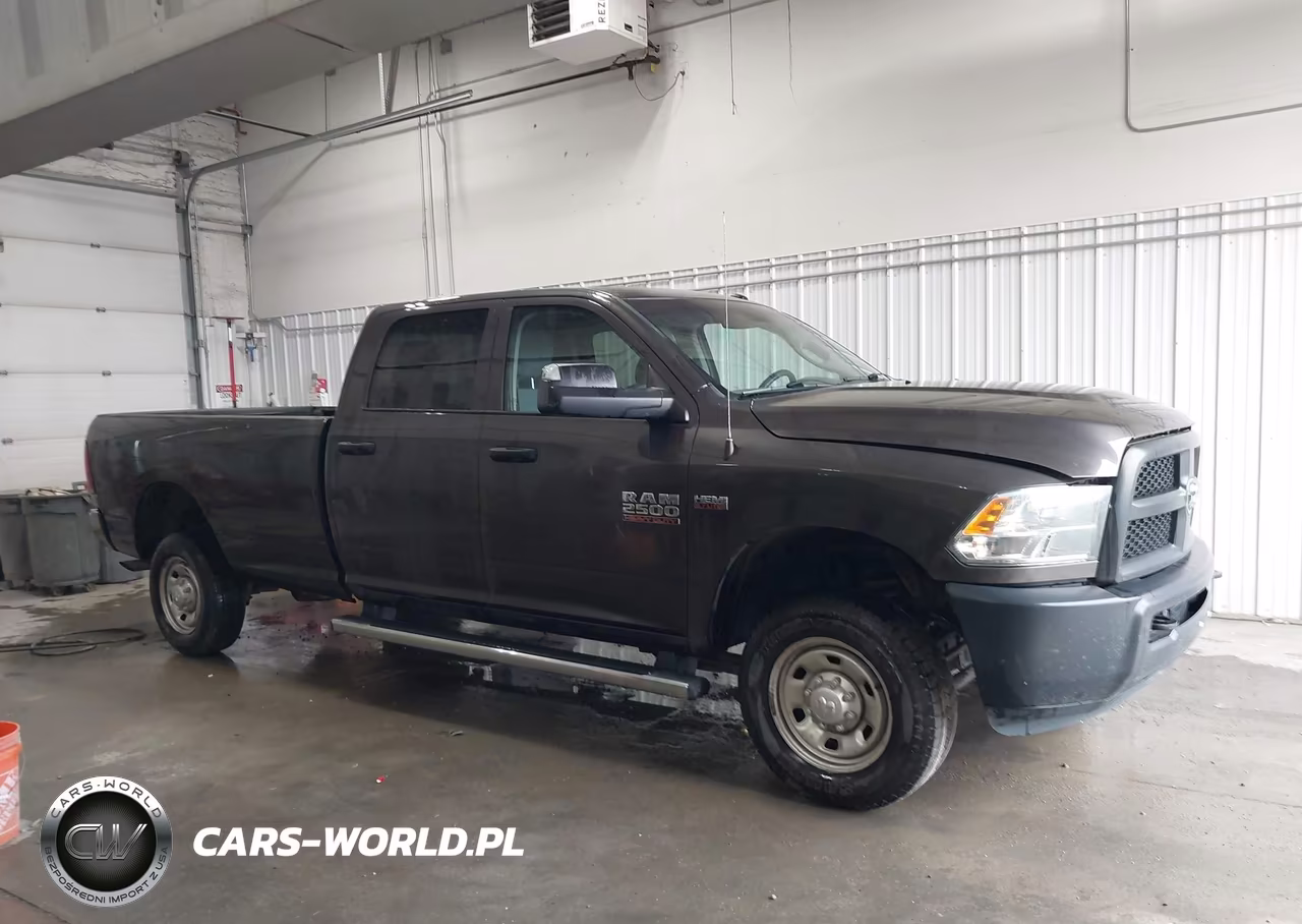2018 Ram 2500 Tradesman 4X4 8' Box VIN:3C6TR5HT4JG149918 - 13