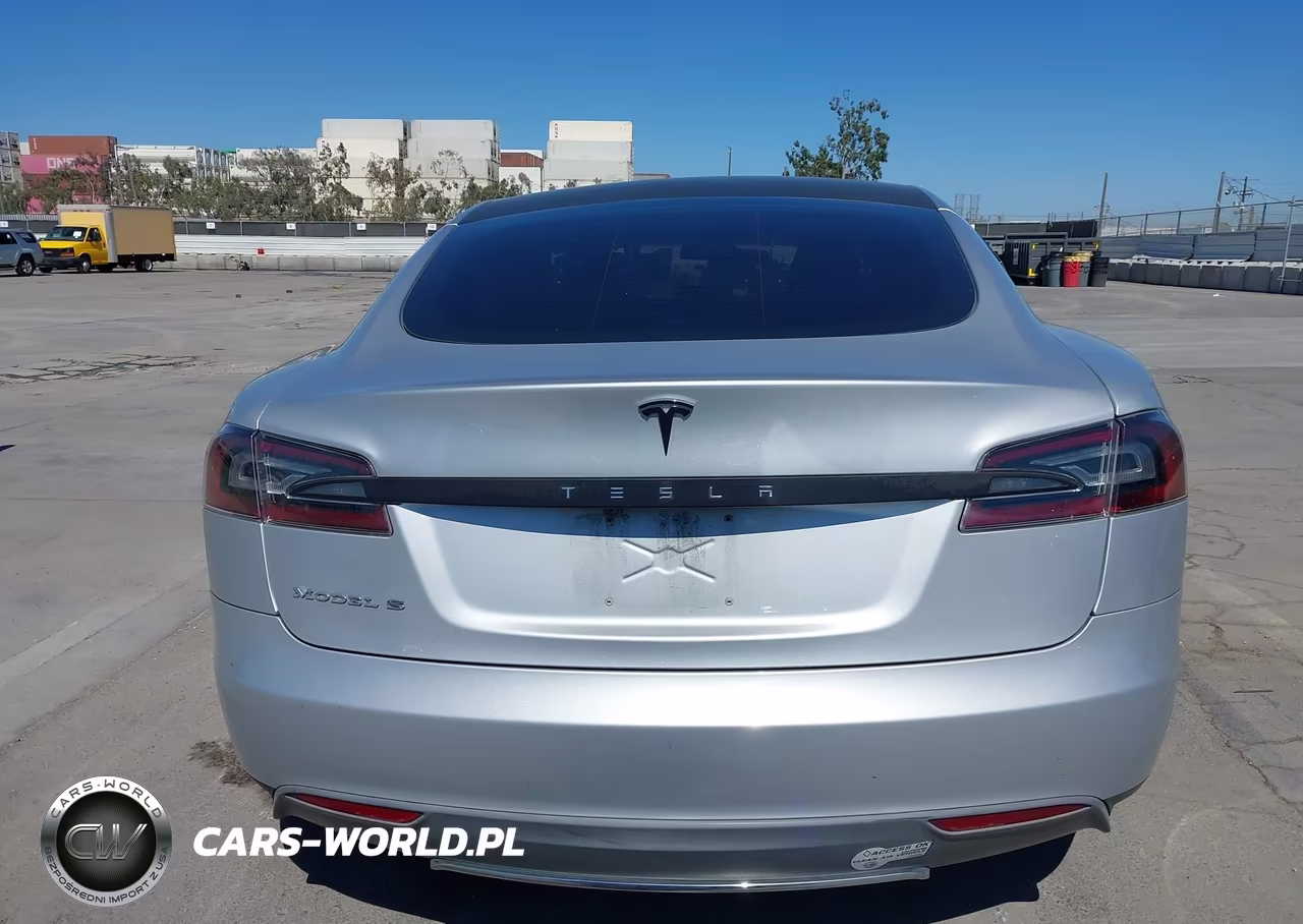 2013 Tesla Model S VIN:5YJSA1AC7DFP10802 - 17