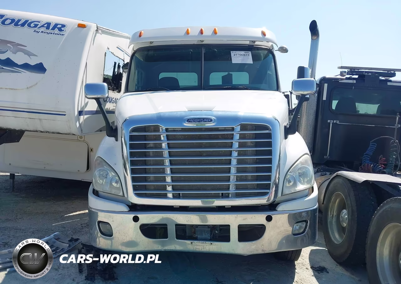 2013 Freightliner Cascadia 113 VIN:1FUJGBDV7DLFD0866 - 12