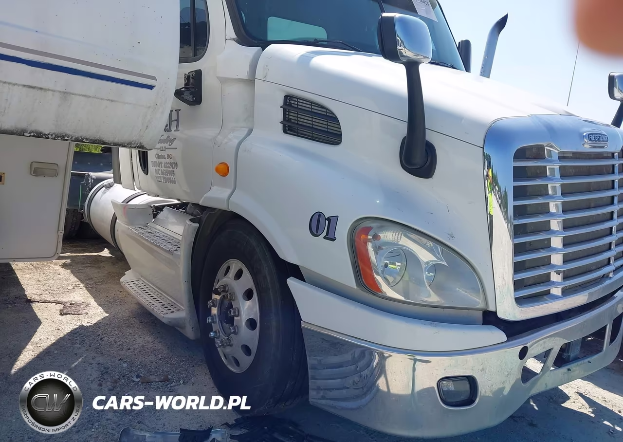 2013 Freightliner Cascadia 113 VIN:1FUJGBDV7DLFD0866 - 13
