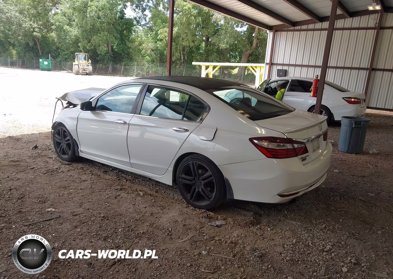 2017 Honda Accord Sport Se VIN:1HGCR2F18HA031258 - 3