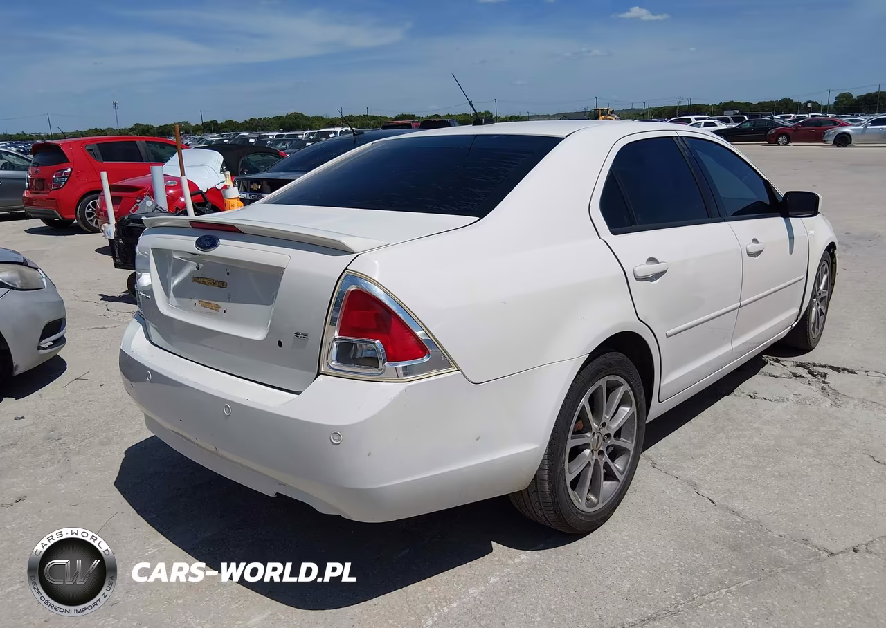 2009 Ford Fusion Se VIN:3FAHP07Z79R179790 - 4