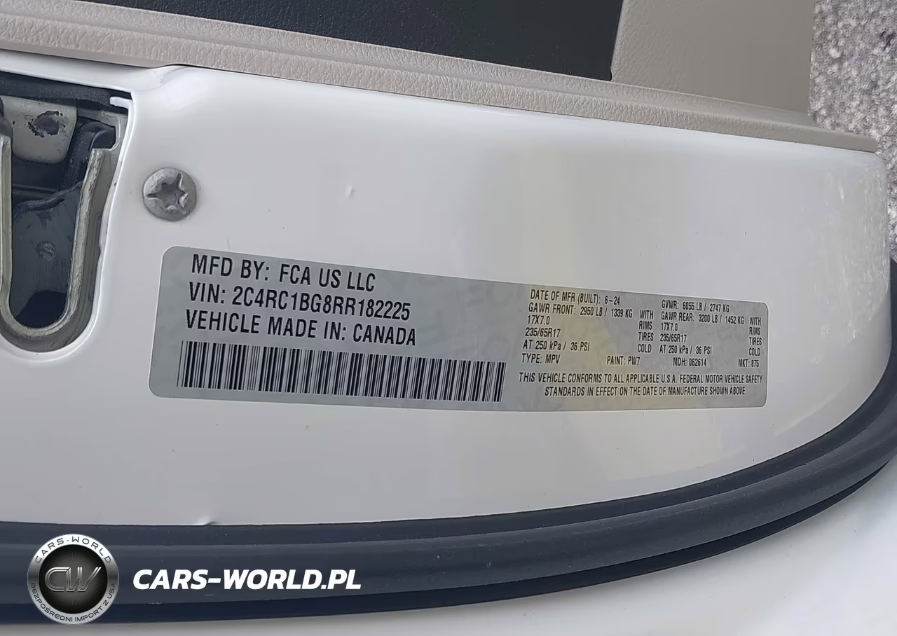 2024 Chrysler Pacifica Touring L VIN:2C4RC1BG8RR182225 - 9