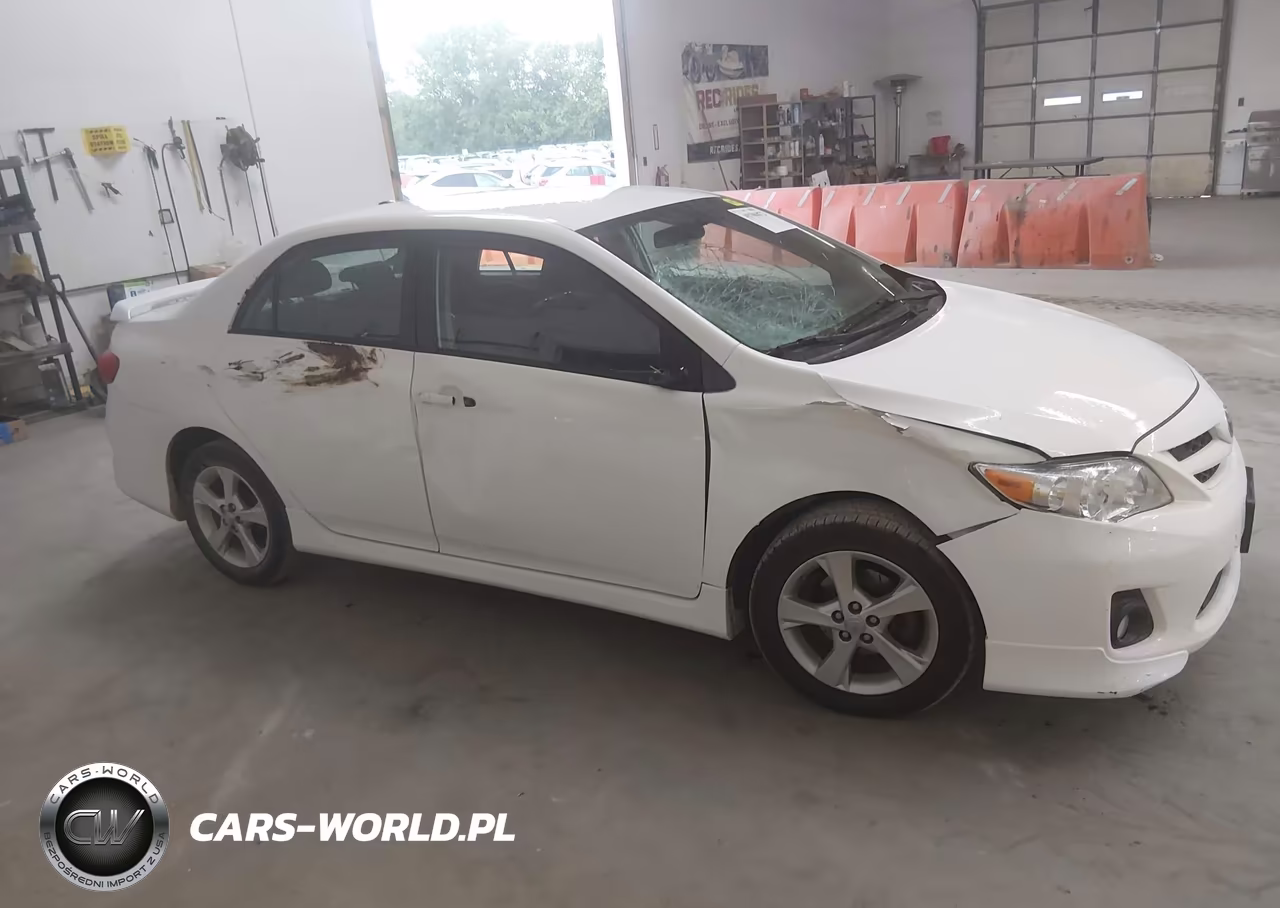 2011 Toyota Corolla S VIN:2T1BU4EE0BC696022 - 13