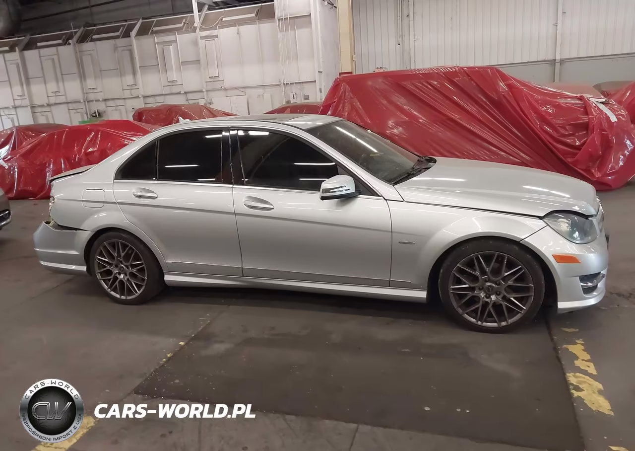 2012 Mercedes-Benz C 250 Sport VIN:WDDGF4HB6CR197322 - 13