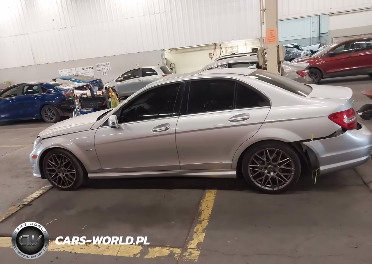 2012 Mercedes-Benz C 250 Sport VIN:WDDGF4HB6CR197322 - 14