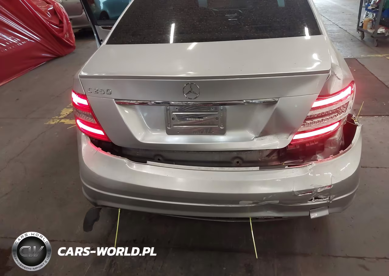 2012 Mercedes-Benz C 250 Sport VIN:WDDGF4HB6CR197322 - 6