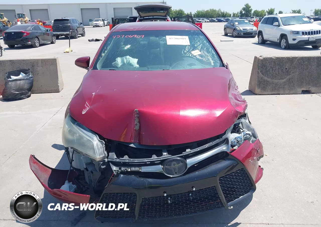 2016 Toyota Camry Se VIN:4T1BF1FK0GU512197 - 13