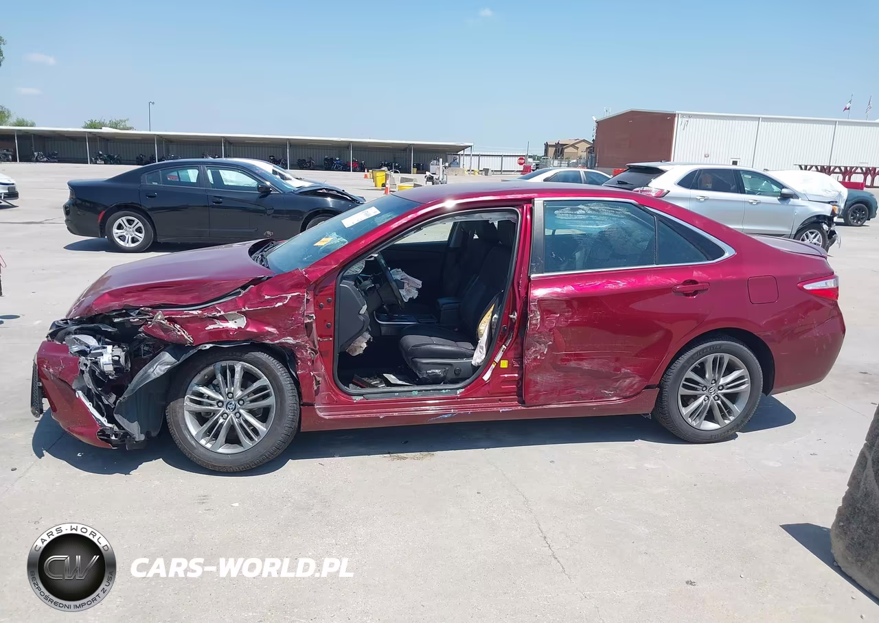 2016 Toyota Camry Se VIN:4T1BF1FK0GU512197 - 15