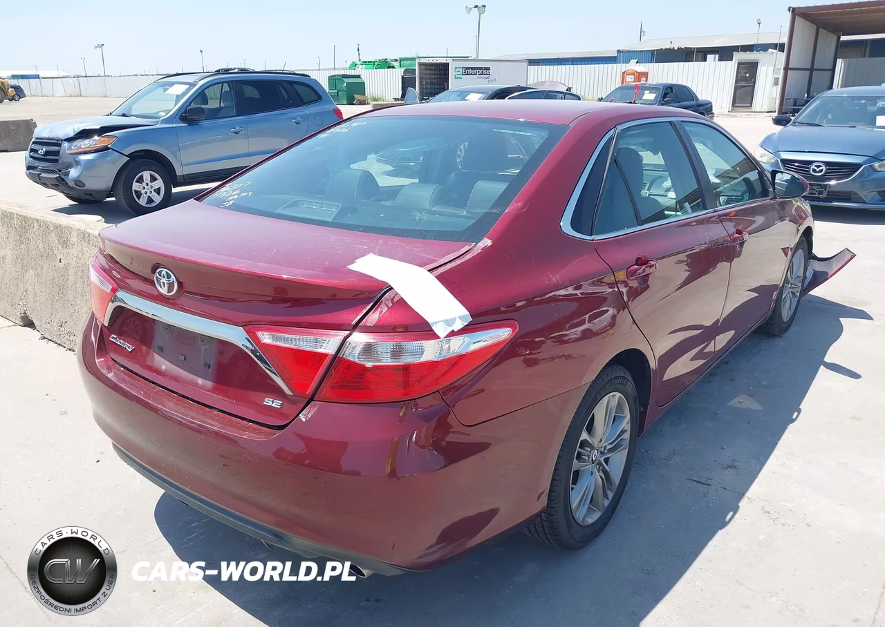 2016 Toyota Camry Se VIN:4T1BF1FK0GU512197 - 4