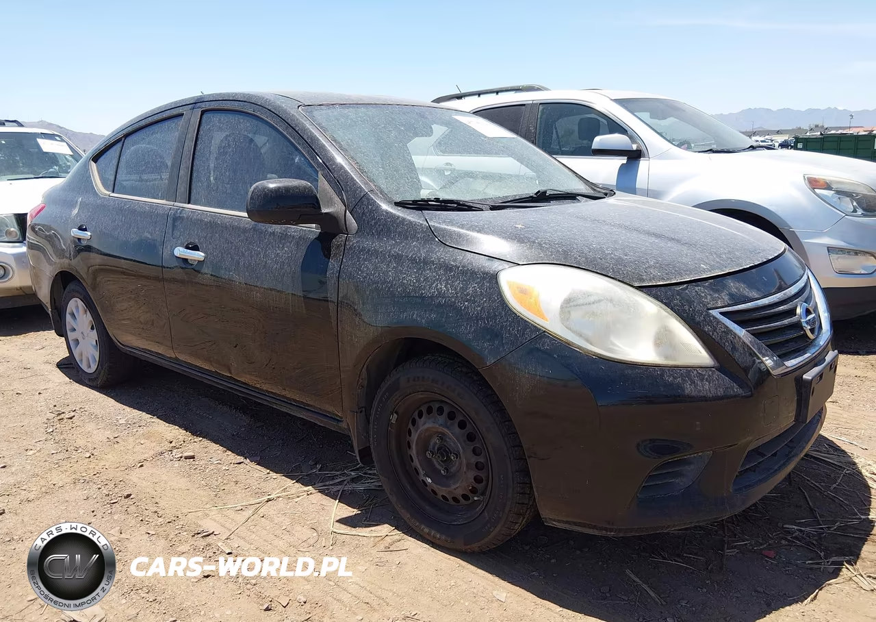 2012 Nissan Versa 1.6 Sv